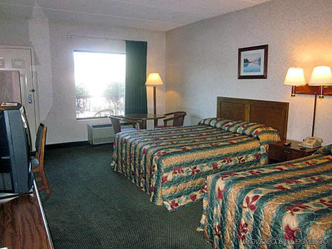 Smokies Inn & Suites Kodak Luaran gambar
